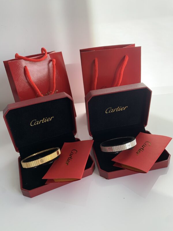 Bracelet cartier love élastique coffret ✨