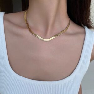 Collier snake basic ✨