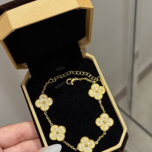 Gourmette Van Cleef strass doré ✨