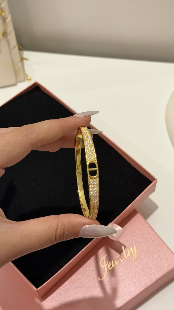 Bracelet Christian dior doré ✨