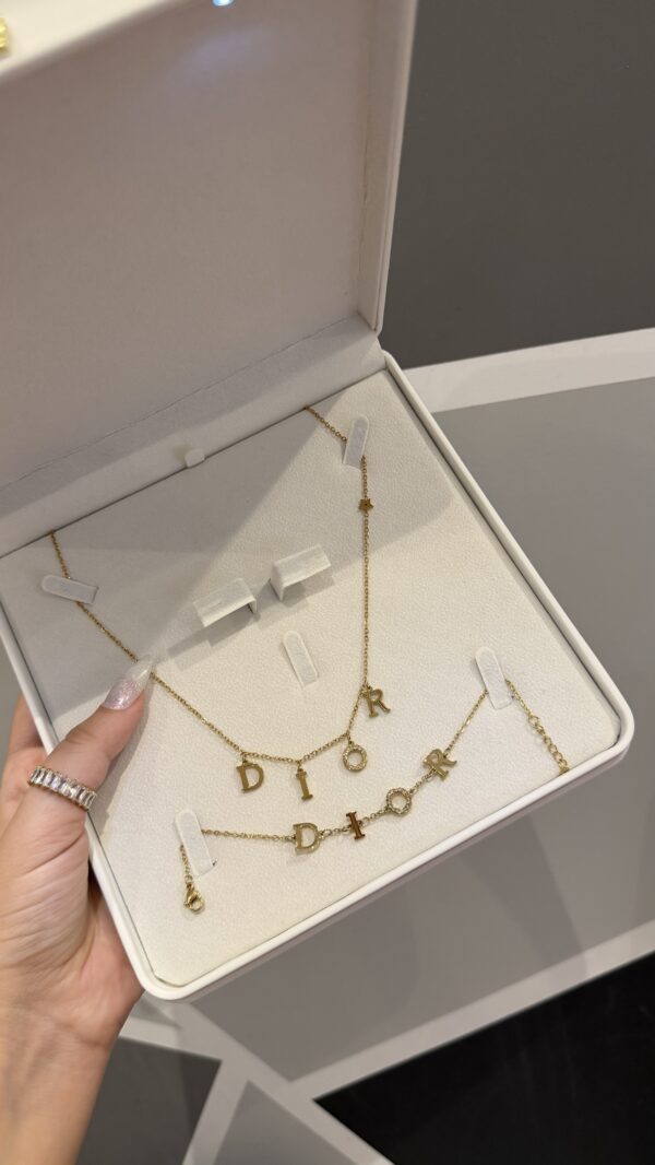 Duo DIOR identique✨