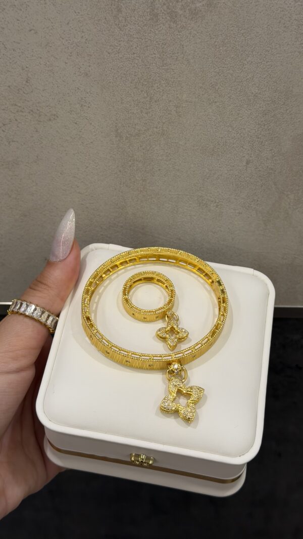 Bracelet et bague roberto perlé ✨