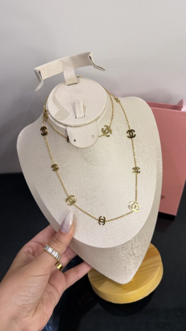 Collier sautoir chanel ✨
