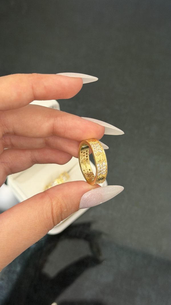Bague cartier love diamants